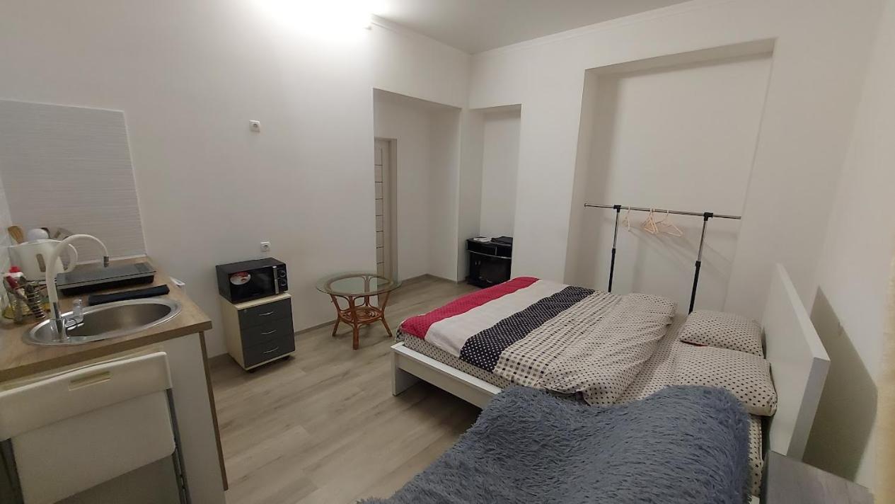 Apart 26 Одесса Экстерьер фото